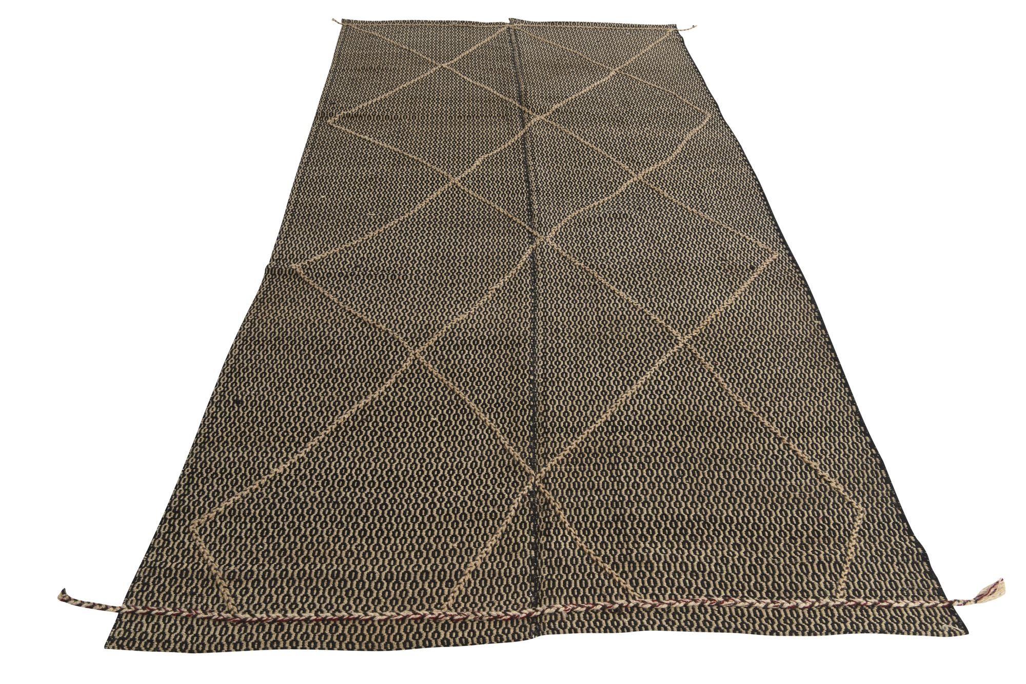 5' 6 x 11' 9 Hand Knotted Moroccan Wool Runner Rug