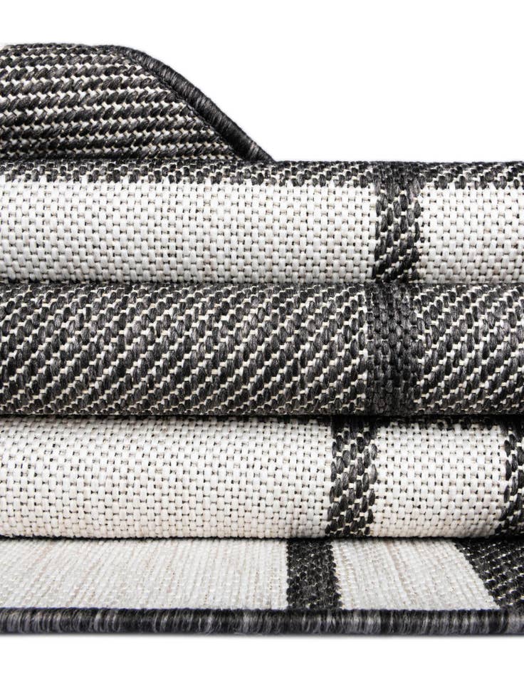 Detail image of 2' x 8' Easy-Clean Checkered Indoor / Outdoor Runner Rug