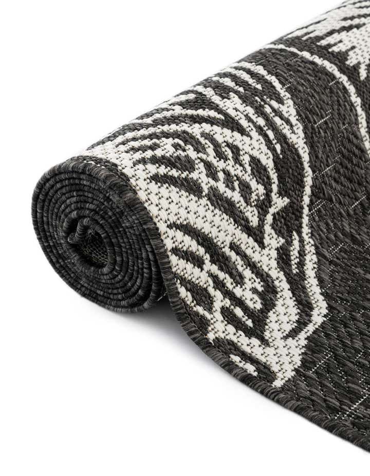 2' x 8' Easy-Clean Coastal Indoor / Outdoor Runner Rug