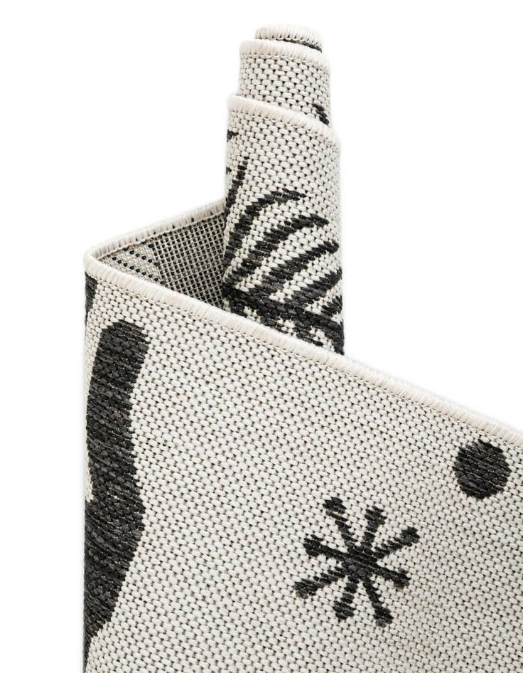 Detail image of 2' x 5' 3  Washable Holiday Indoor / Outdoor Runner Rug