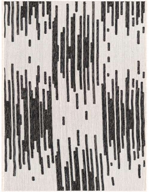 2' x 8' Easy-Clean Modern Indoor / Outdoor Runner Rug