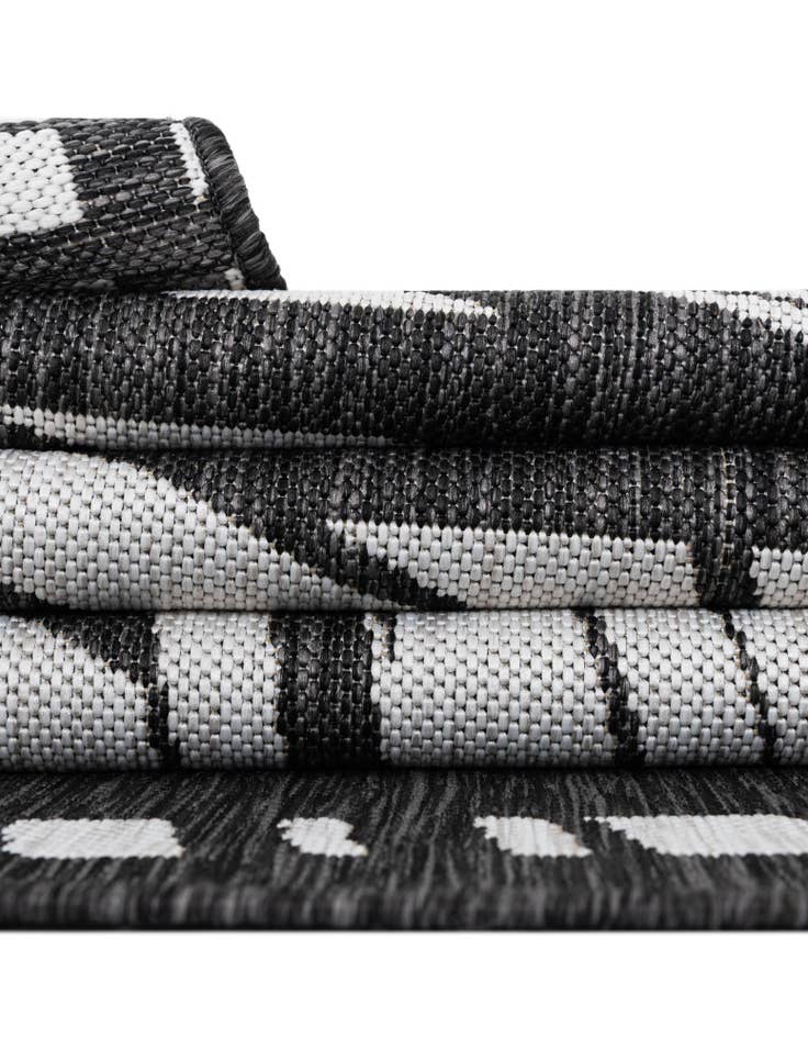 Detail image of 2' x 8' Easy-Clean Modern Indoor / Outdoor Runner Rug