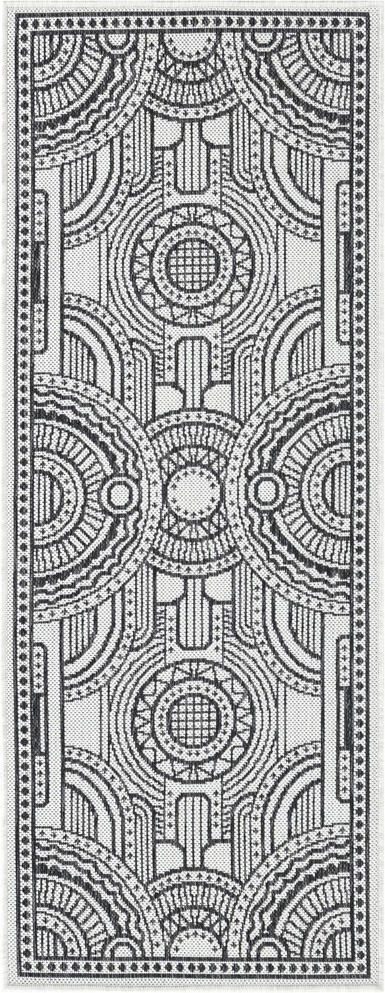 2' x 5' 3 Easy-Clean Traditional Indoor / Outdoor Runner Rug