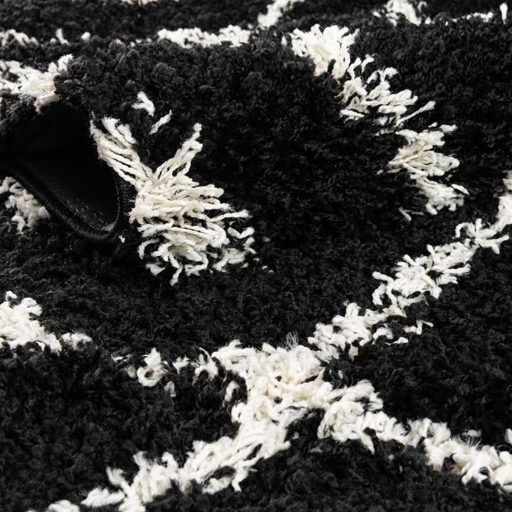 2' x 8' Trellis Shag Runner Rug