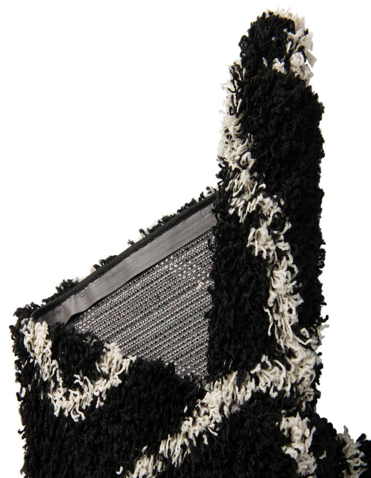 Detail image of 2' x 8' Trellis Shag Runner Rug