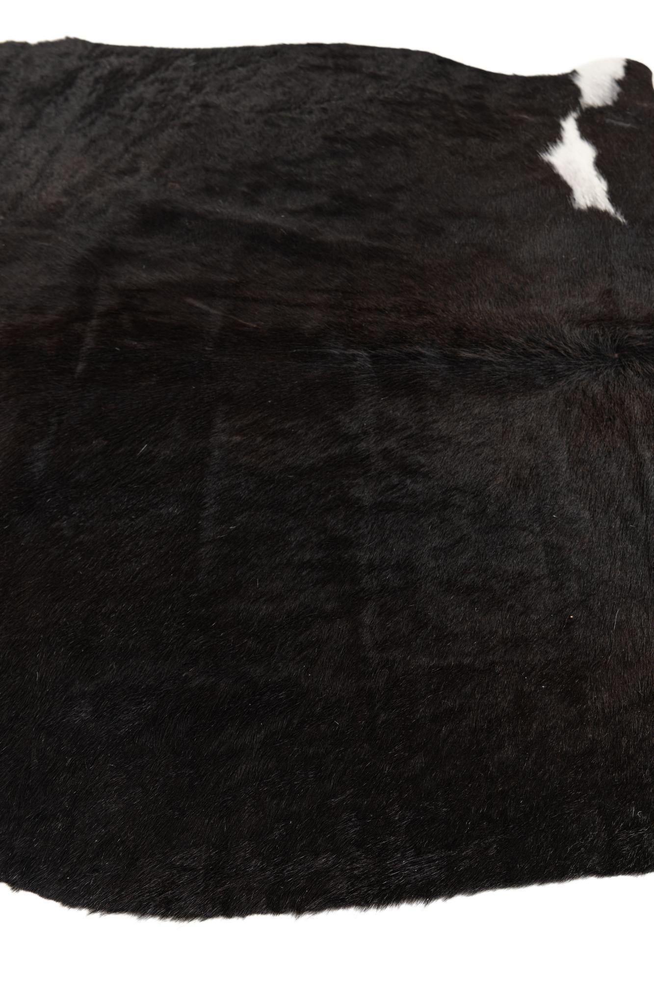 4' 10 x 4' 10 Cowhide Leather Square Rug