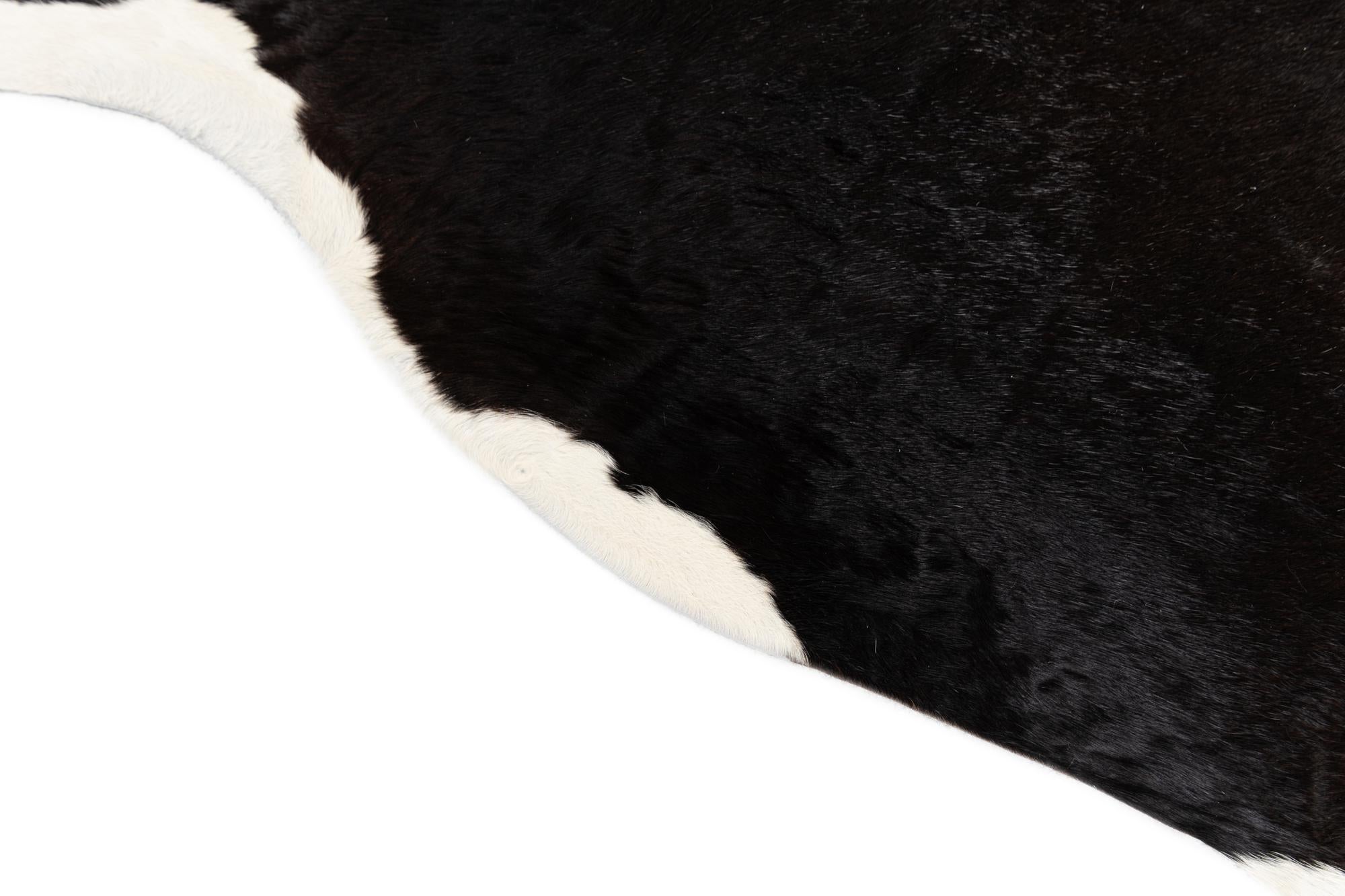 6' x 6' 2 Cowhide Leather Square Rug