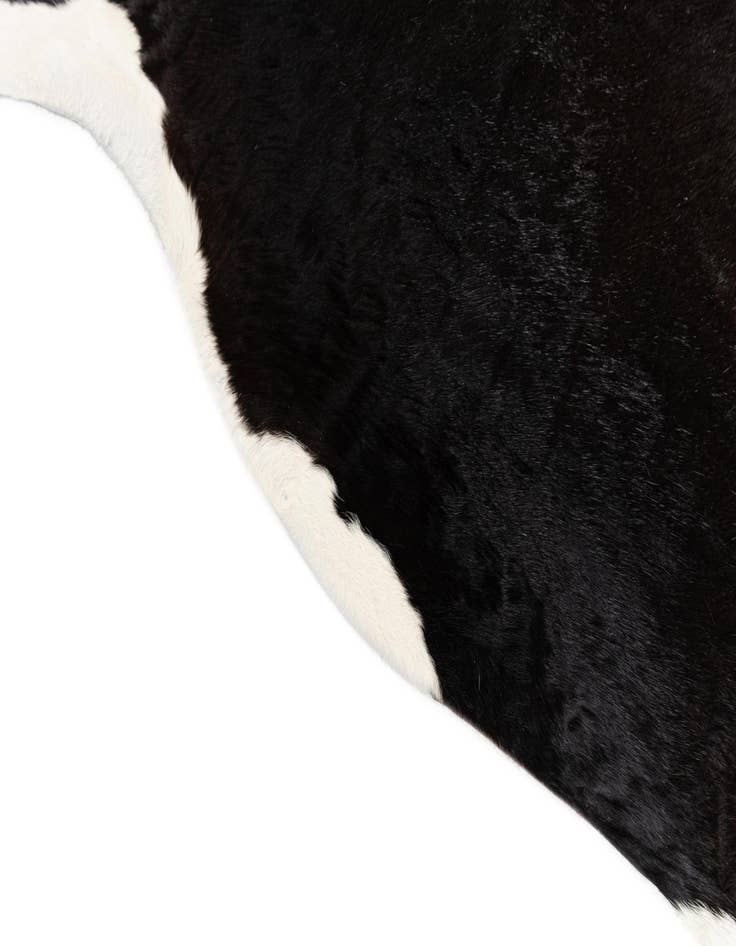 Detail image of 6' x 6' 2 Cowhide Leather Square Rug