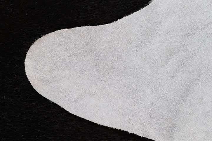6' 5 x 6' 8 Cowhide Leather Square Rug