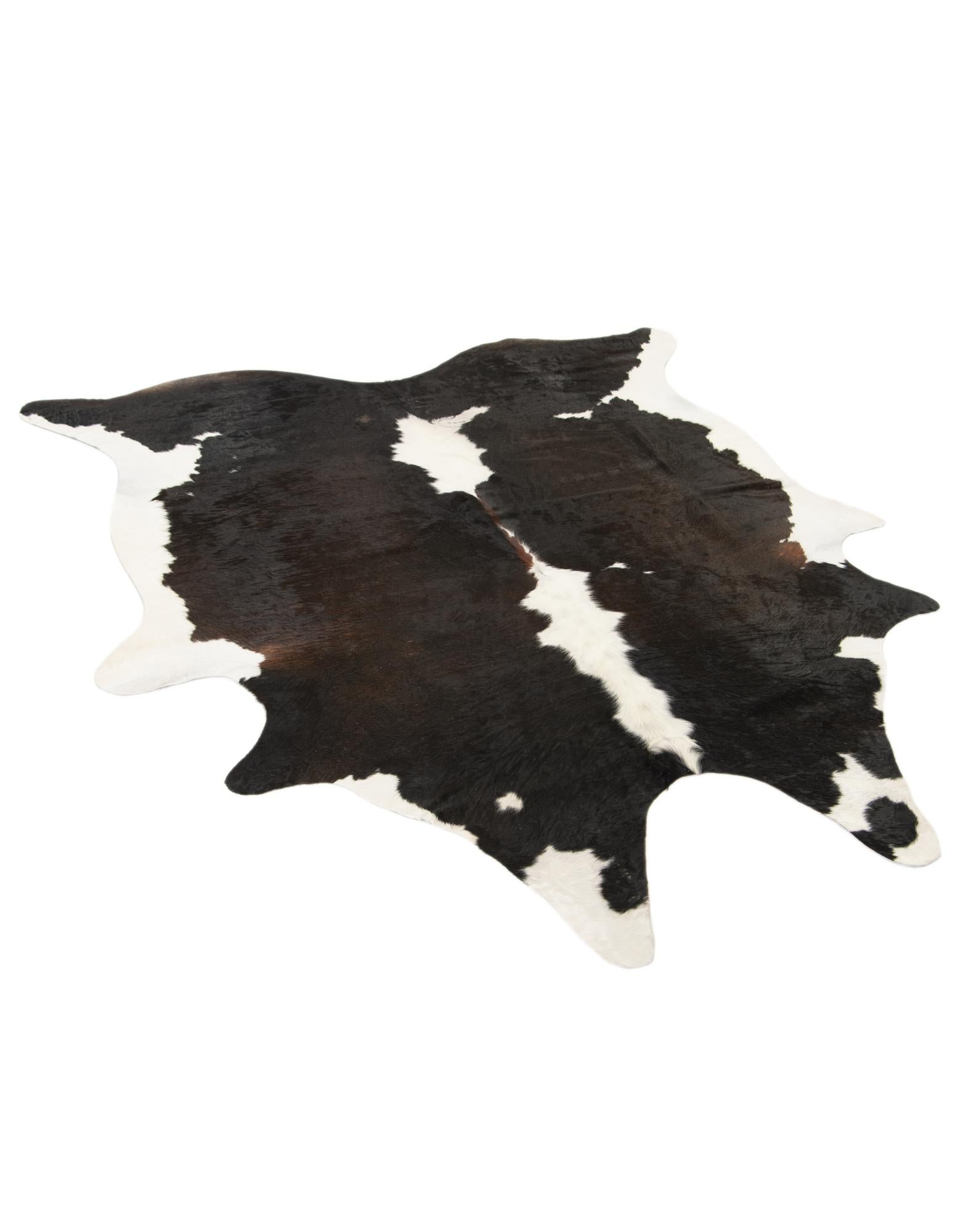 6' 1 x 6' 8 Cowhide Leather Square Rug