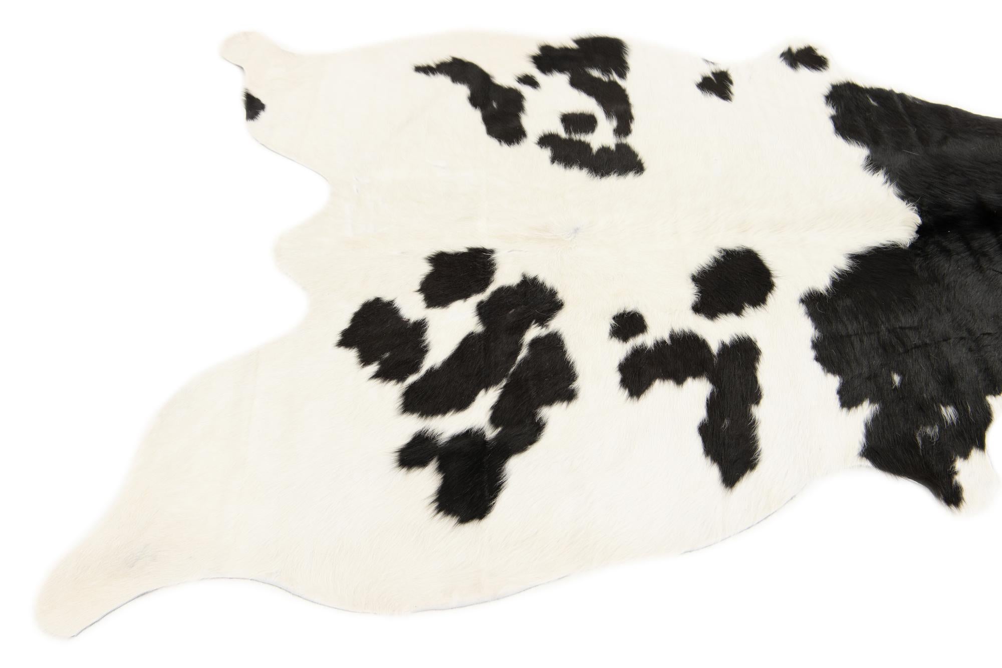 4' 11 x 5' 7 Cowhide Leather Square Rug