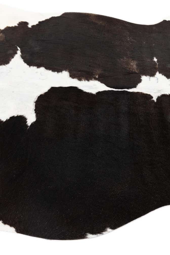 5' 7 x 5' 10 Cowhide Leather Square Rug