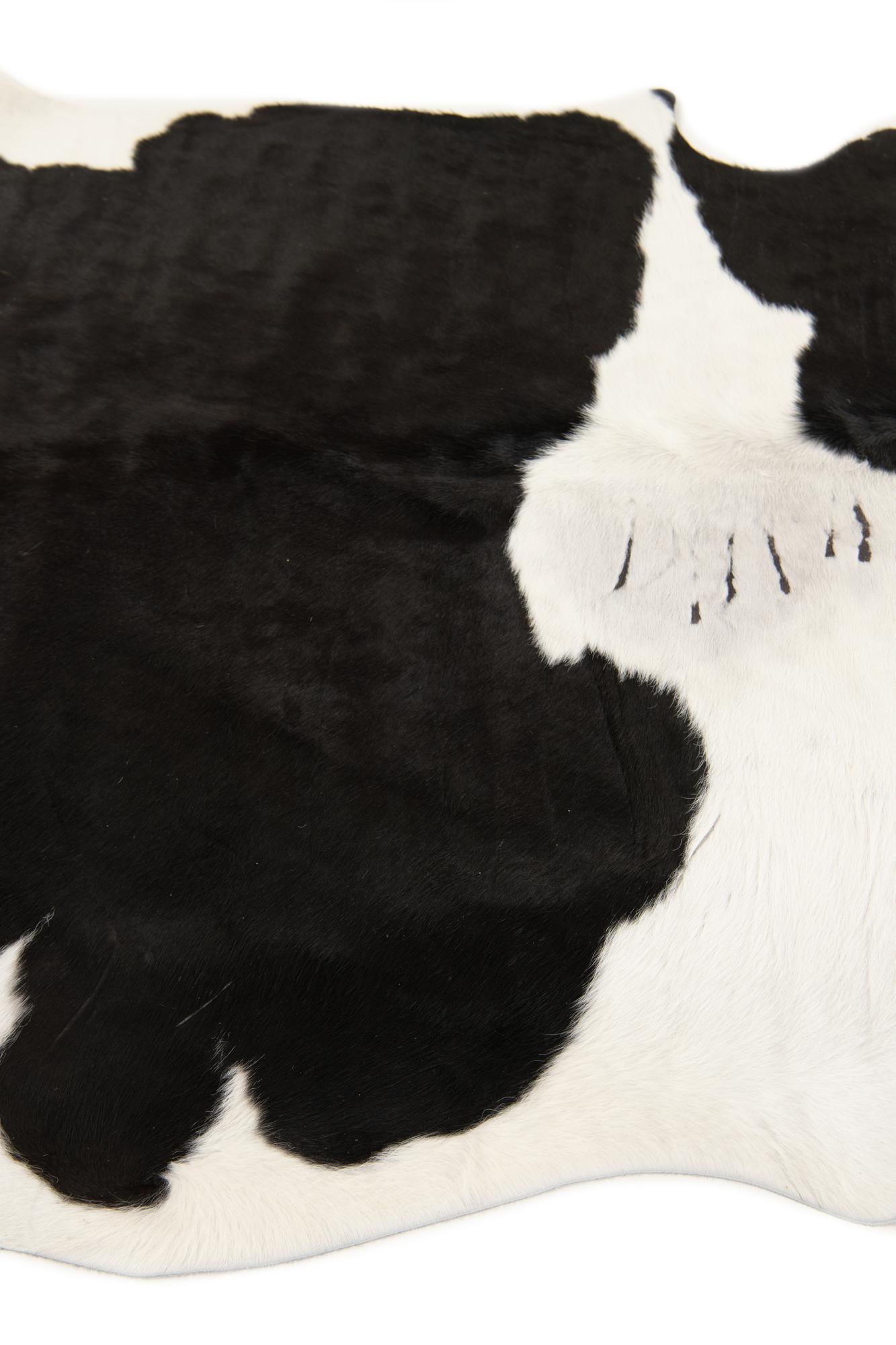 5' 3 x 5' 6 Cowhide Leather Square Rug