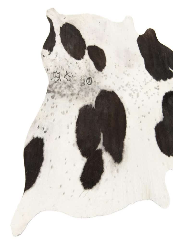 5' 1 x 5' 8 Cowhide Leather Square Rug