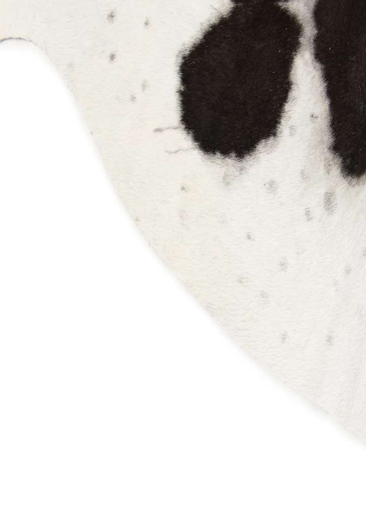 5' 1 x 5' 8 Cowhide Leather Square Rug