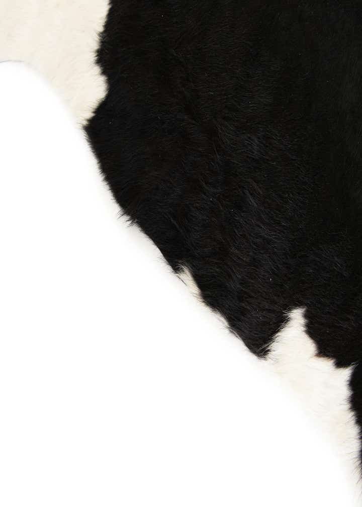 4' 11 x 5' 8 Cowhide Leather Square Rug