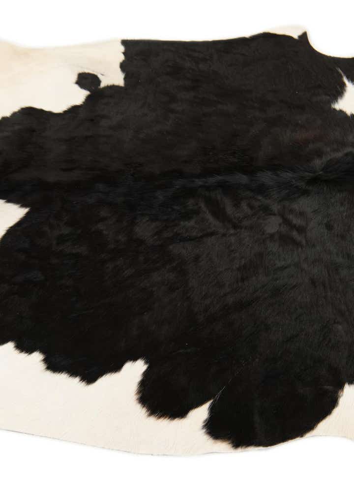 4' 9 x 4' 11 Cowhide Leather Square Rug