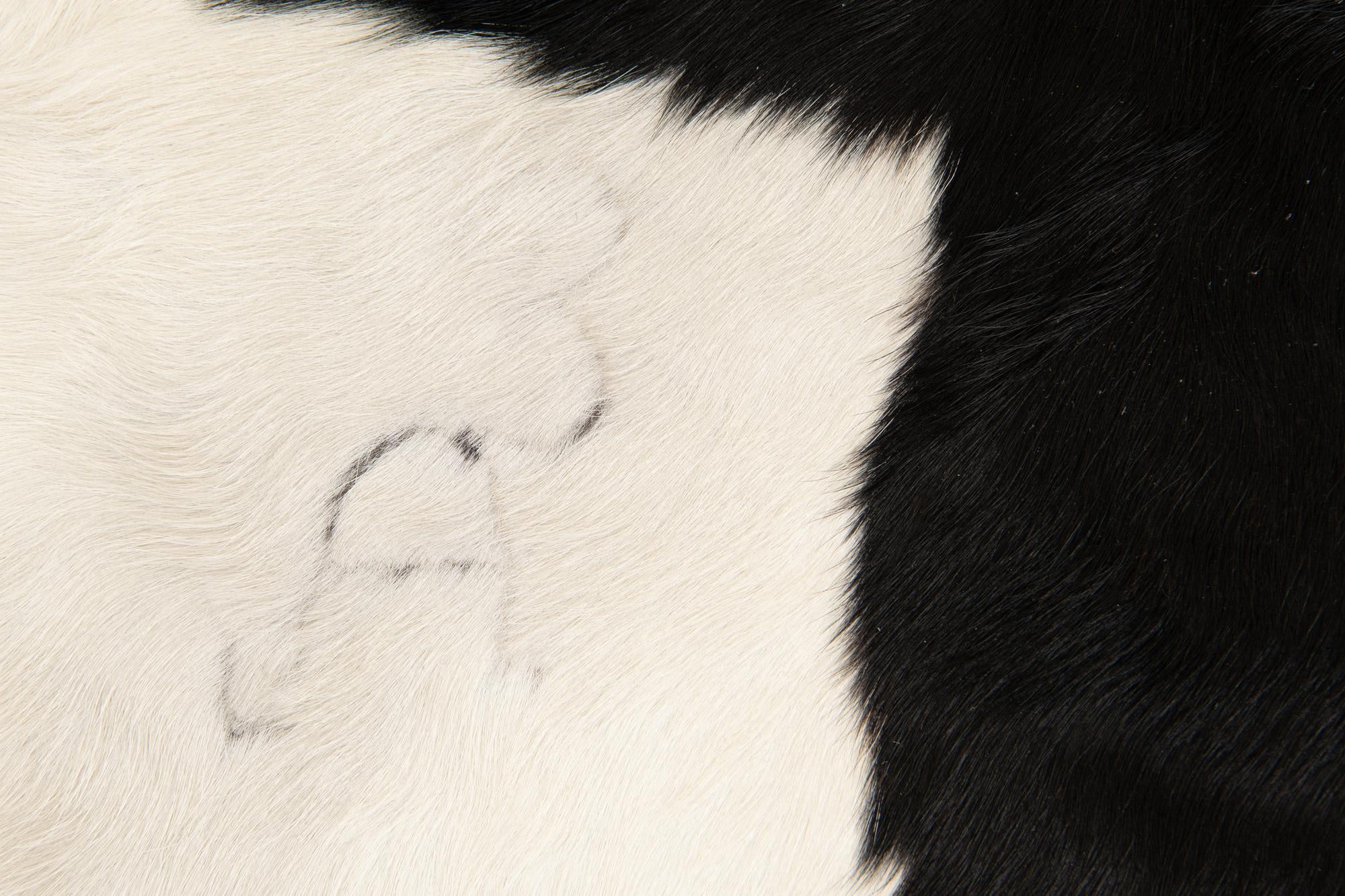 4' 9 x 4' 11 Cowhide Leather Square Rug