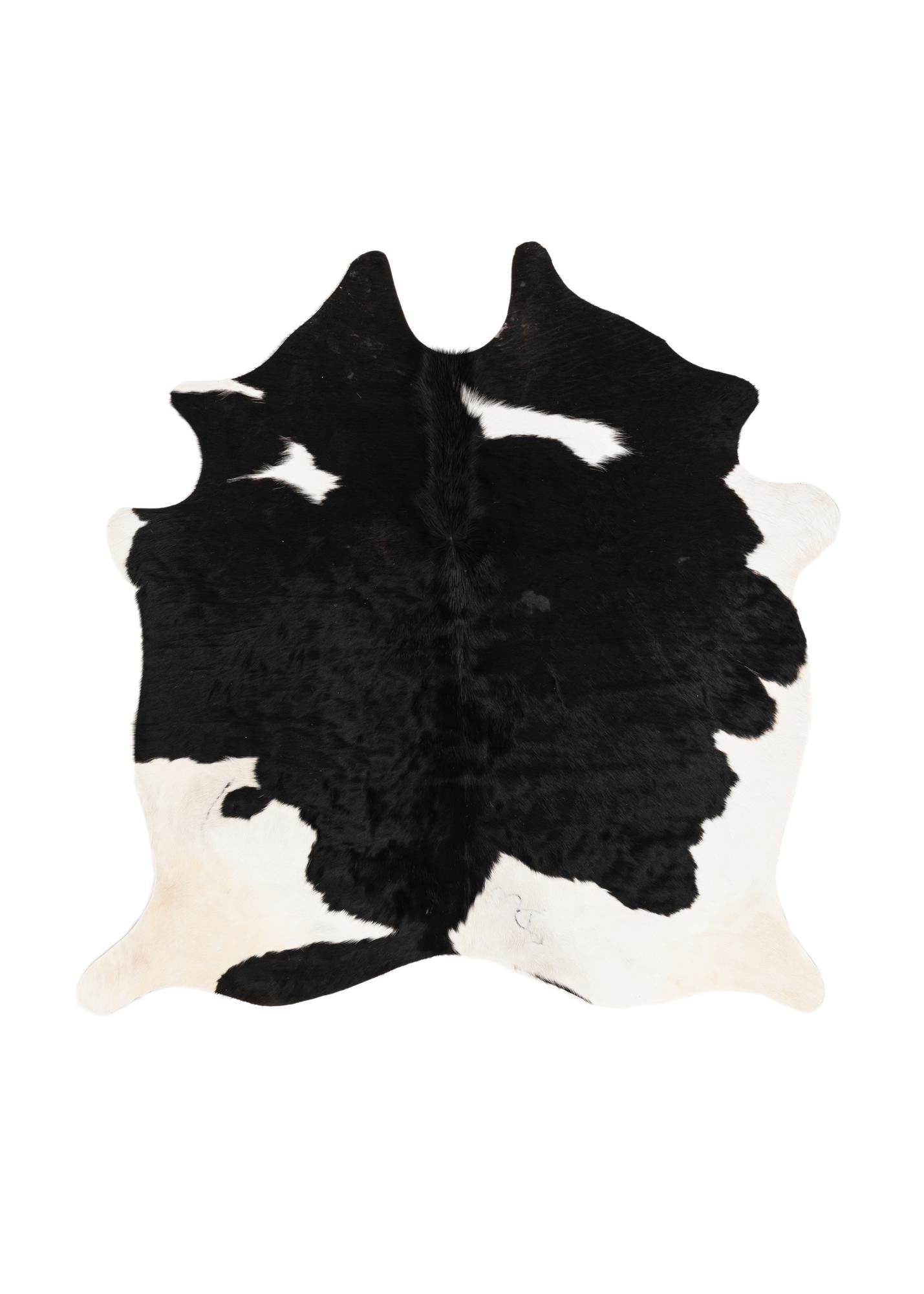 4' 9 x 4' 11 Cowhide Leather Square Rug