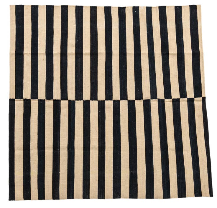 Detail image of 5' 3 x 5' 3 Hand Woven Kilim Modern Wool Square Rug