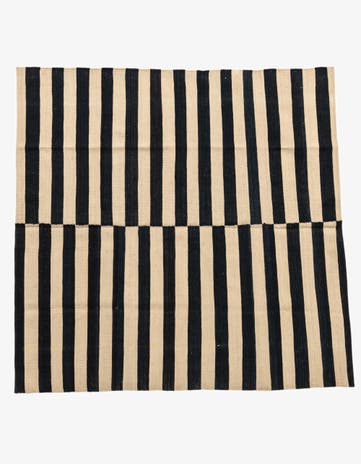 5' 3 x 5' 3 Hand Woven Kilim Modern Wool Square Rug