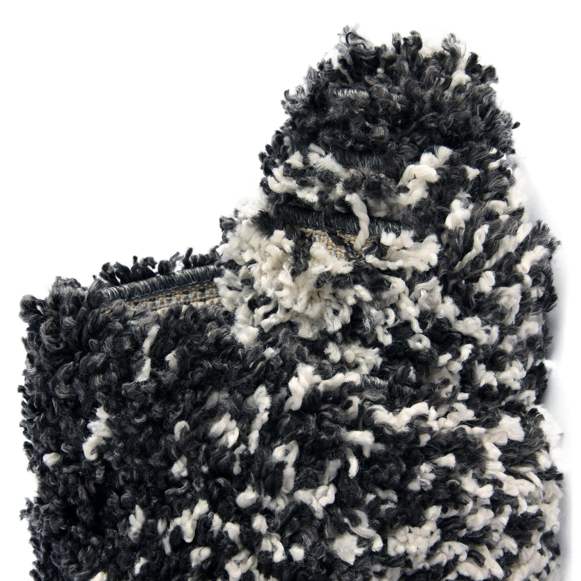 7' 10 x 7' 10 Lagom Shag Square Rug