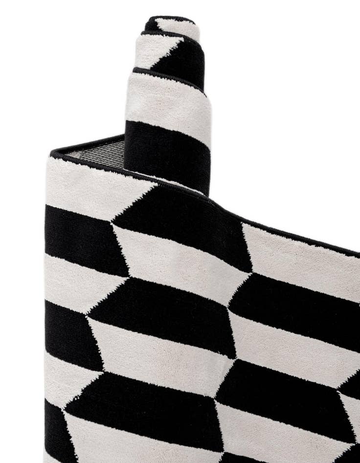 Detail image of 7' 10 x 7' 10 Milano Square Rug
