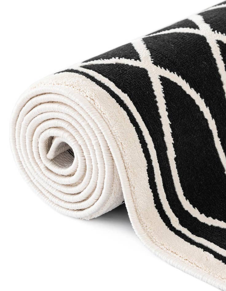 Detail image of 9' 10 x 9' 10 Milano Square Rug