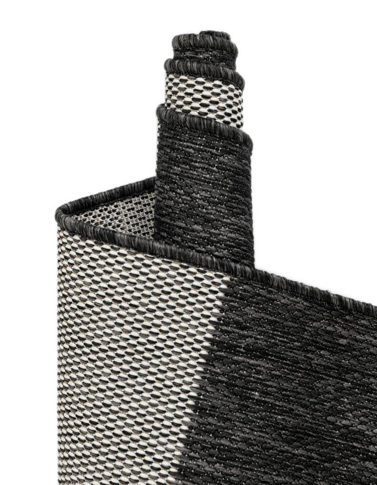 Detail image of 10' x 10'  Washable Checkered Indoor / Outdoor Square Rug