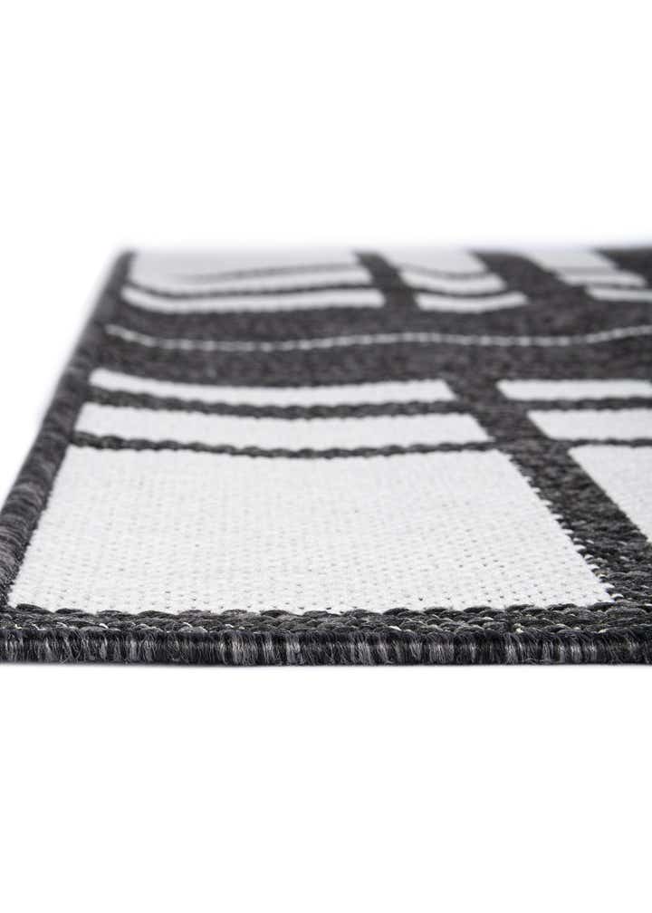 10' x 10' Easy-Clean Checkered Indoor / Outdoor Square Rug