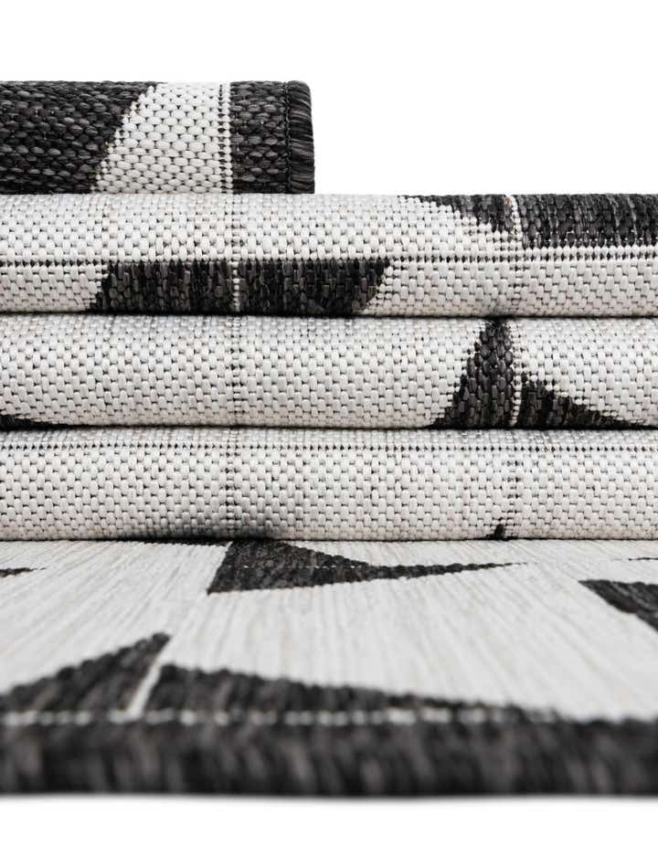 13' x 13' Easy-Clean Modern Indoor / Outdoor Square Rug