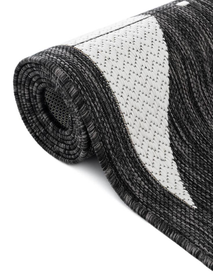 Detail image of 13' x 13'  Washable Modern Indoor / Outdoor Square Rug