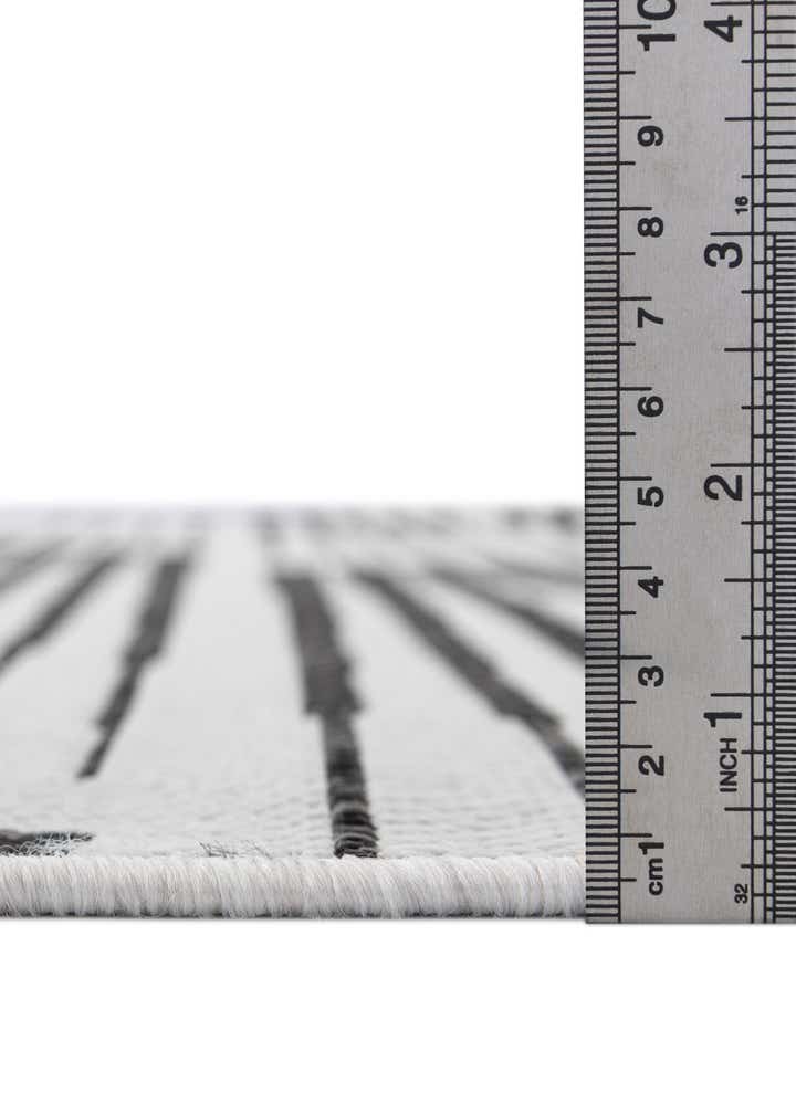 10' x 10' Easy-Clean Modern Indoor / Outdoor Square Rug