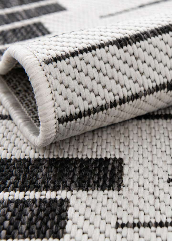 10' x 10' Easy-Clean Modern Indoor / Outdoor Square Rug