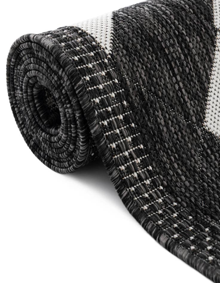 Detail image of 13' x 13'  Washable Modern Indoor / Outdoor Square Rug