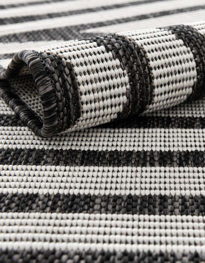 13' x 13' Easy-Clean Modern Indoor / Outdoor Square Rug