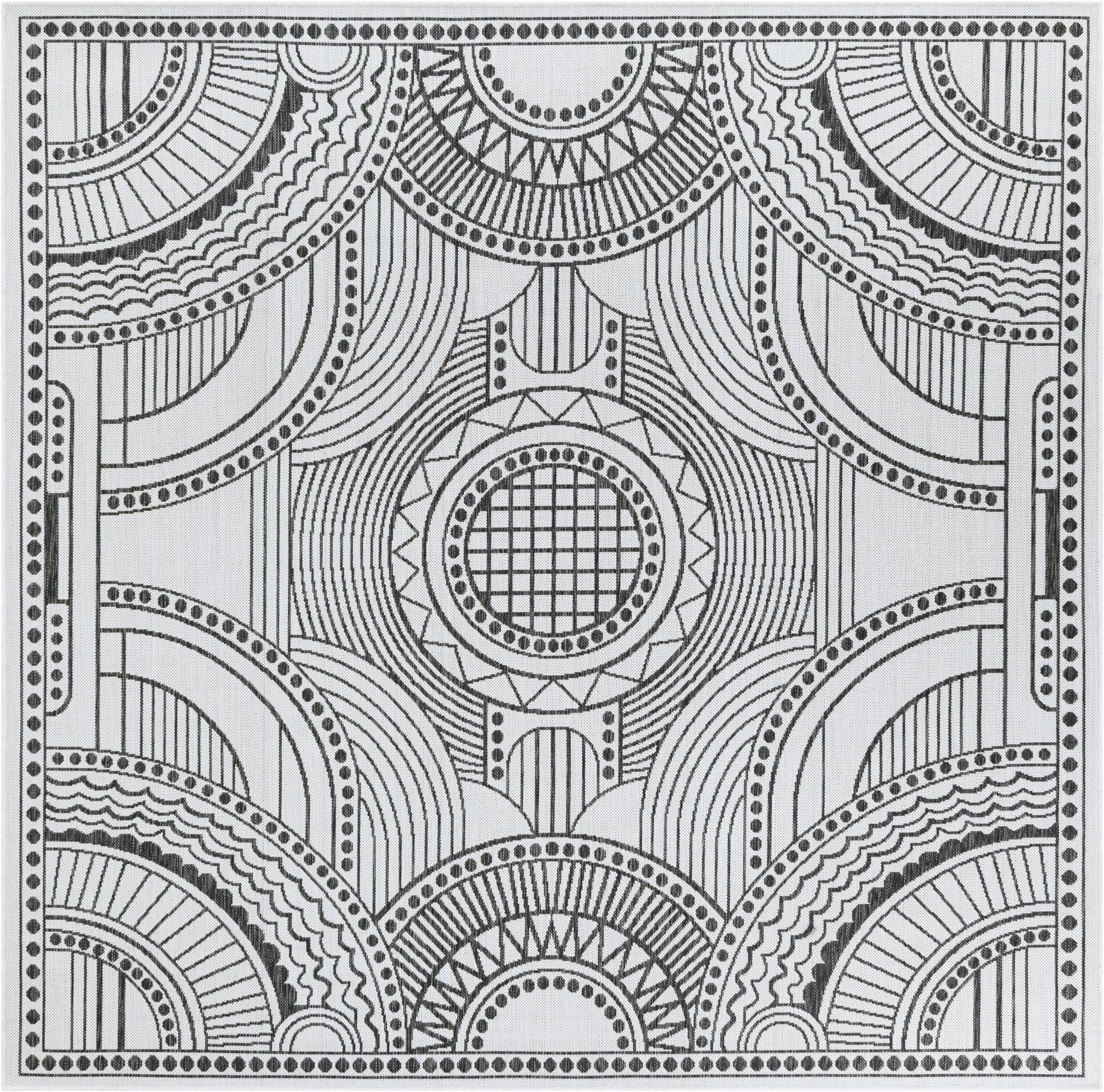 7' 10 x 7' 10 Easy-Clean Traditional Indoor / Outdoor Square Rug