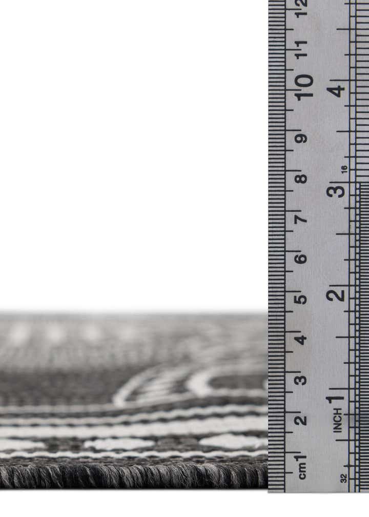 10' x 10' Easy-Clean Traditional Indoor / Outdoor Square Rug