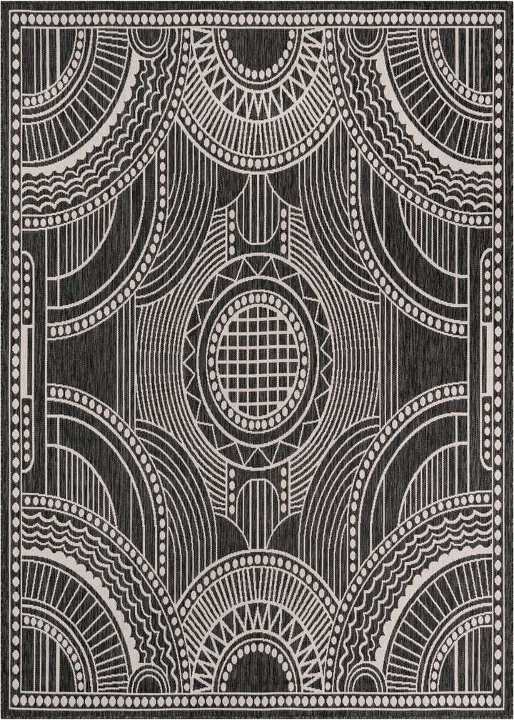 7' 10 x 7' 10 Easy-Clean Traditional Indoor / Outdoor Square Rug
