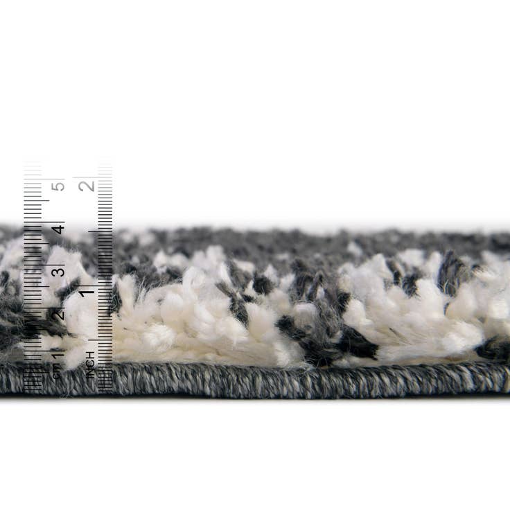 Detail image of 10' x 10' Serenity Shag Square Rug