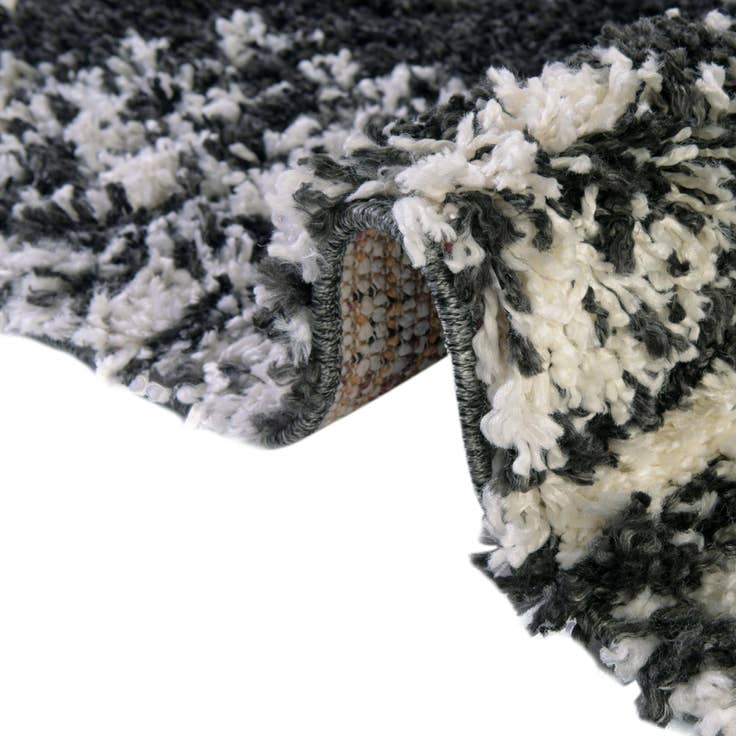 Detail image of 10' x 10' Serenity Shag Square Rug