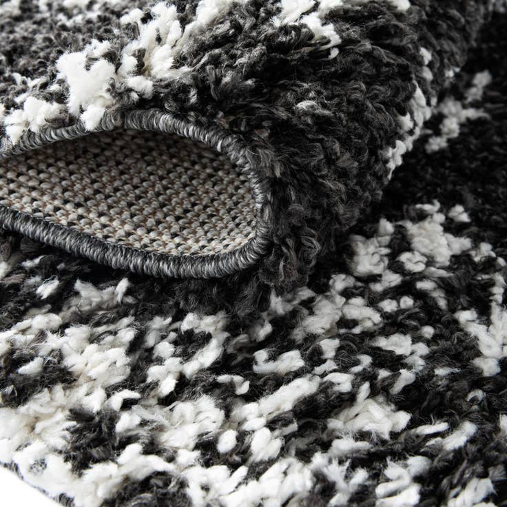 Detail image of 10' x 10' Serenity Shag Square Rug