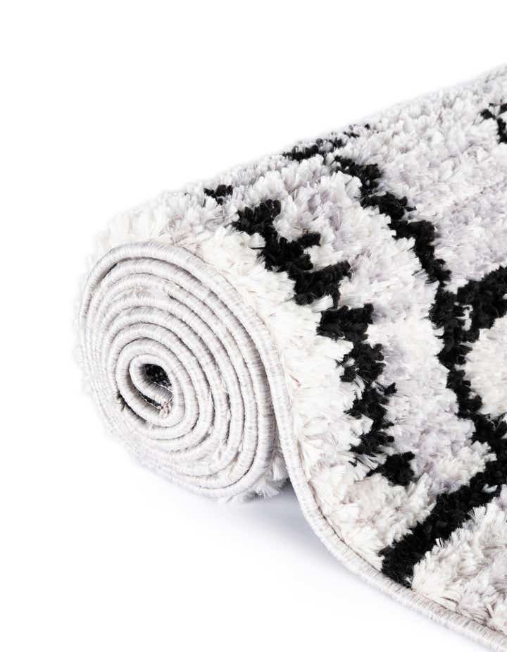 7' 10 x 7' 10 Tagine Square Rug