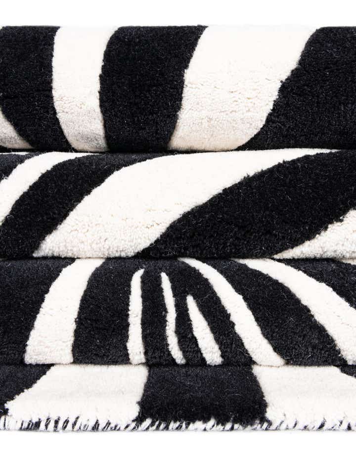 7' 10 x 7' 10 Vortex Wool Square Rug