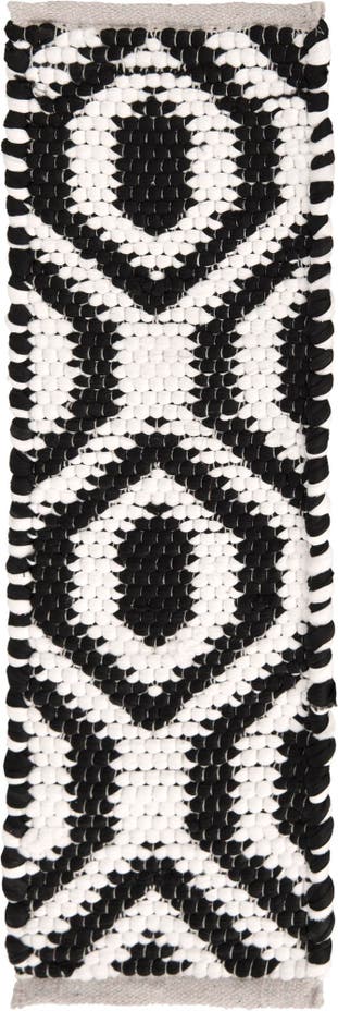 0' 9 x 2' 6 Hand Woven Chindi Jute Stair Rug