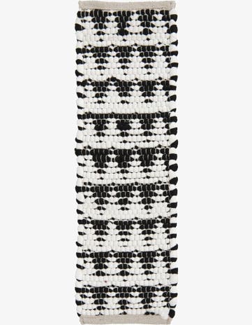 0' 9 x 2' 6 Hand Woven Chindi Jute Stair Rug