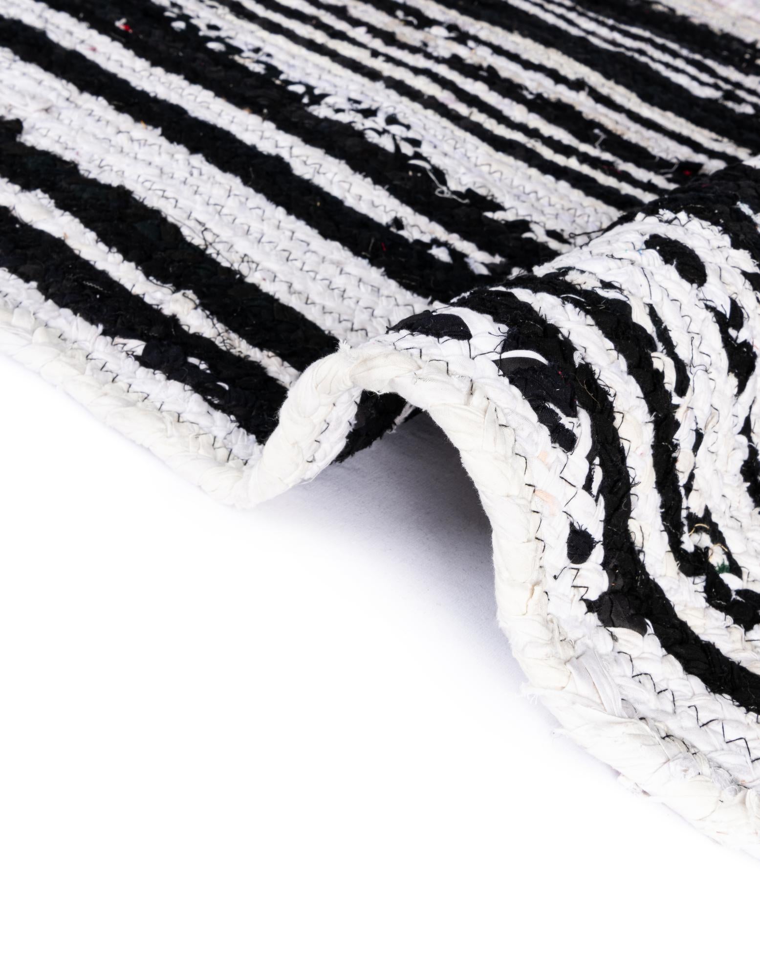 1' 2 x 5' 1 Handmade Braided Chindi Table Runner Rug