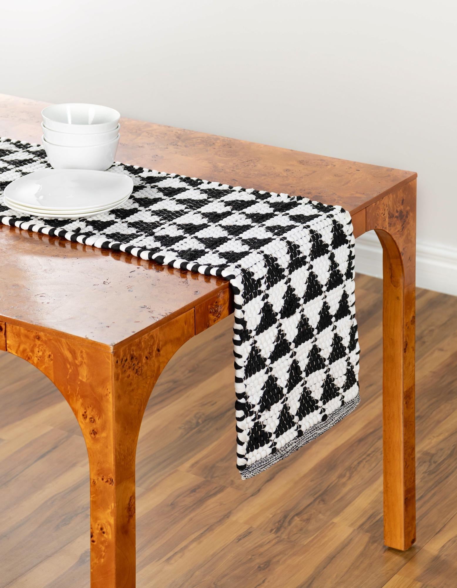 1' 2 x 6' 1 Hand Woven Chindi Jute Table Runner Rug