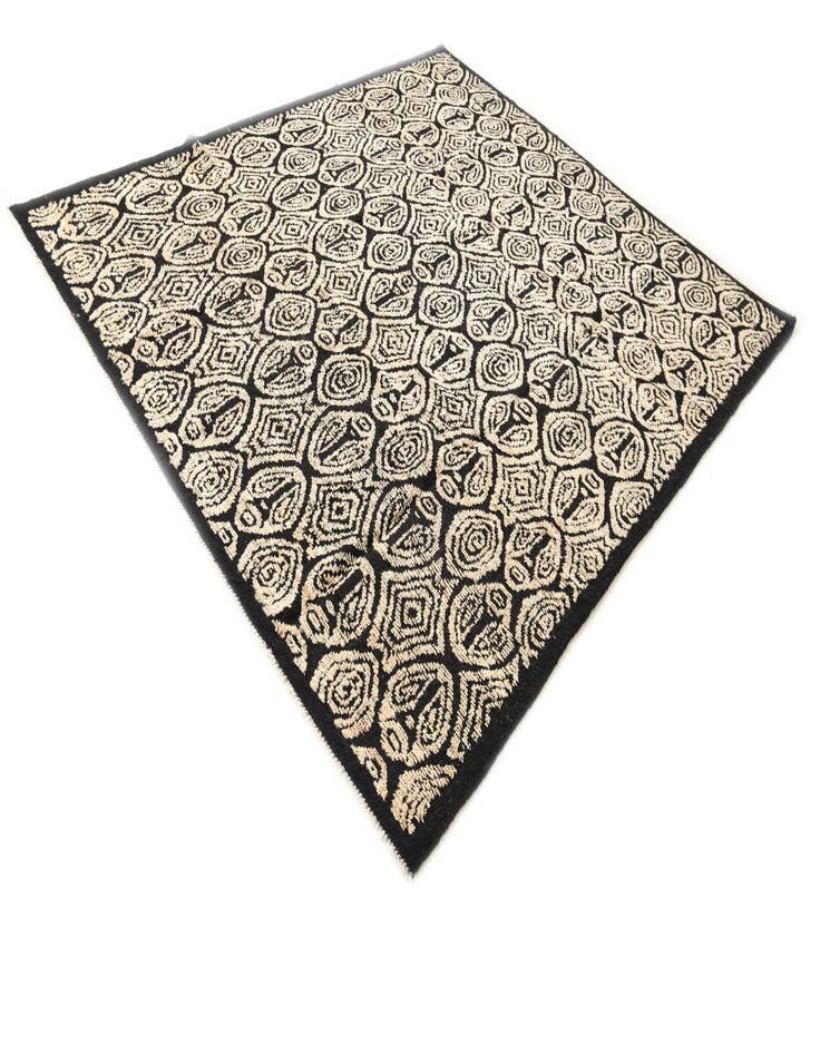 Detail image of 8' 9 x 10' 1  Hand Knotted Darya Wool Rug