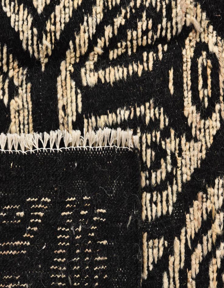 Detail image of 8' 9 x 10' 1  Hand Knotted Darya Wool Rug